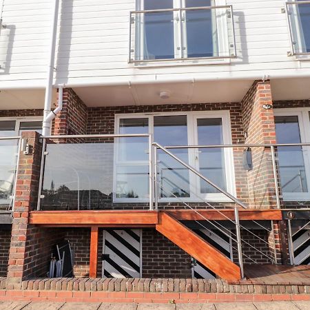3 Tidal Apartment Rye Exterior photo
